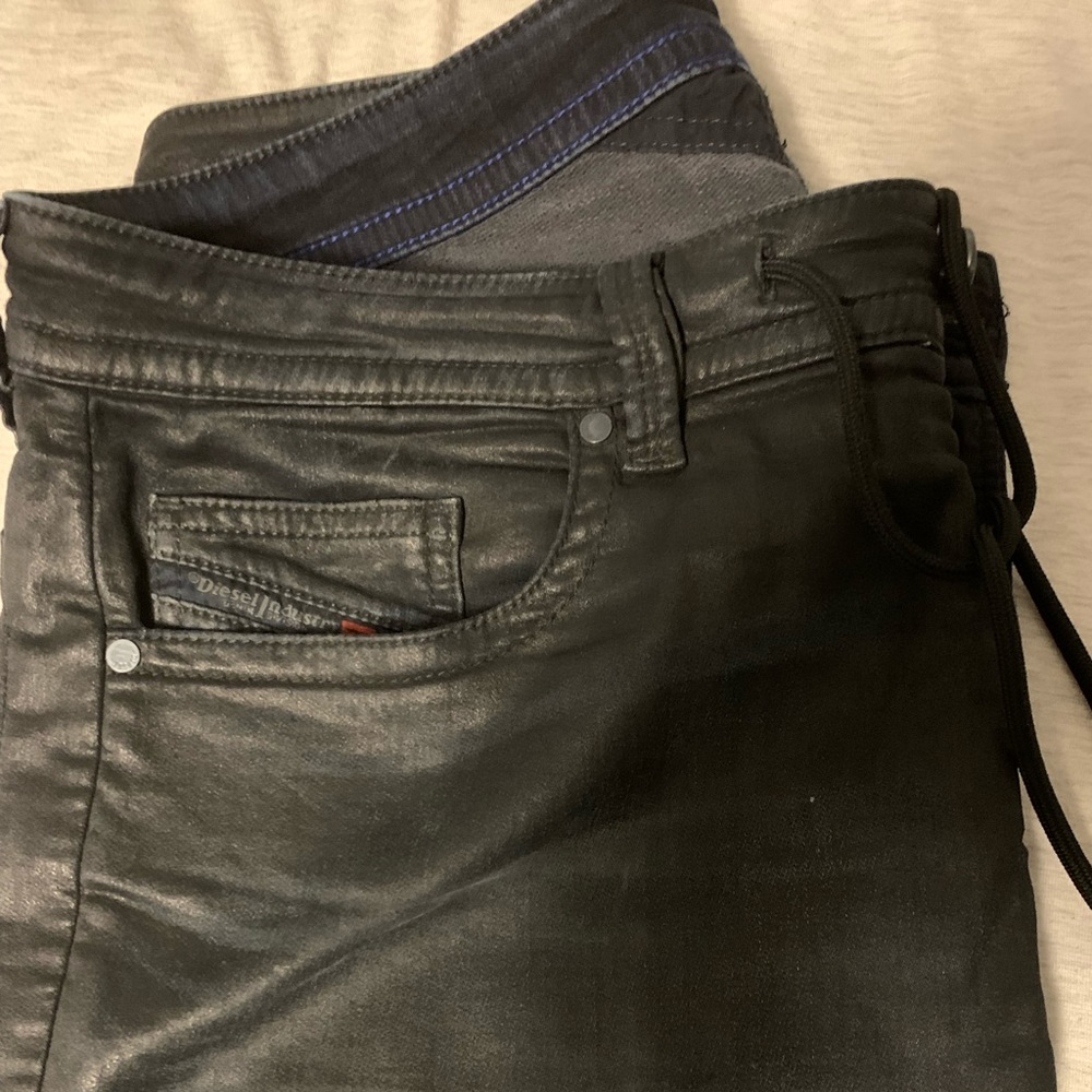 Diesel Men’s Thavar Jogg Jeans 32